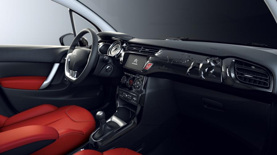  Citroen C3 Red Block Concept 2011 года  (фото 4 из 11)